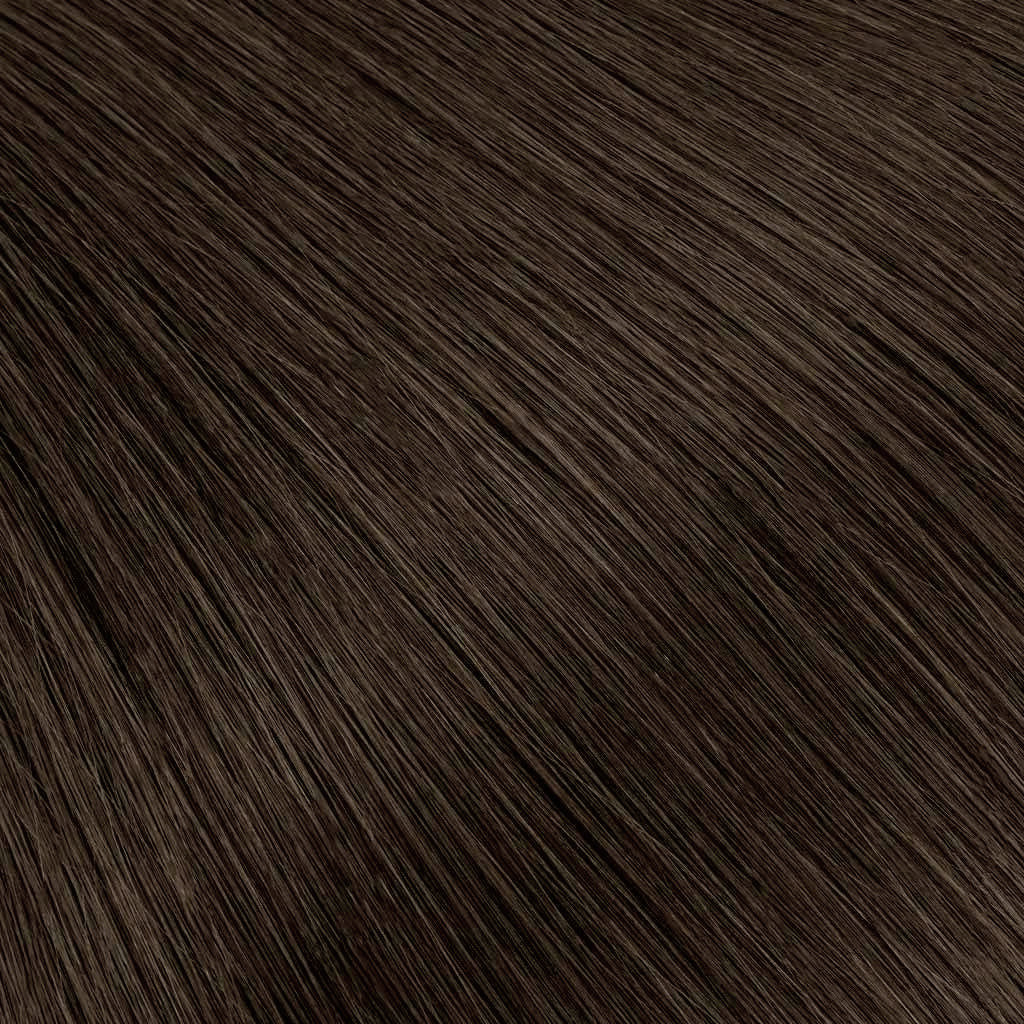 A deep, dark brown with rich mocha undertones that absorb light beautifully.
The perfect brunette — warm enough to feel alive, dark enough to feel luxurious.